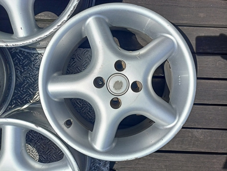 Felgi aluminiowe 15cali Honda Civic Kia Sephia Mitsubishi Colt