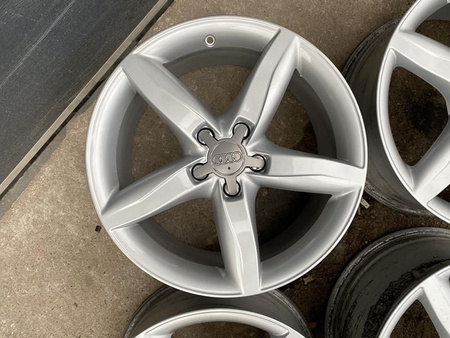 8K0 Oryginał Felgi aluminiowe 18 cali AUDI A3 A4 B8 B9 A6 C6 C7 5x112