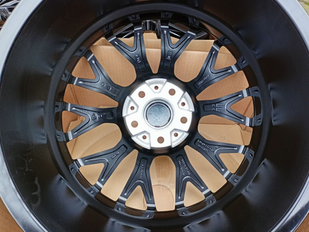 Felgi 19cali Wheelworld WH37 Skoda Octavia Karoq Enyaq Superb