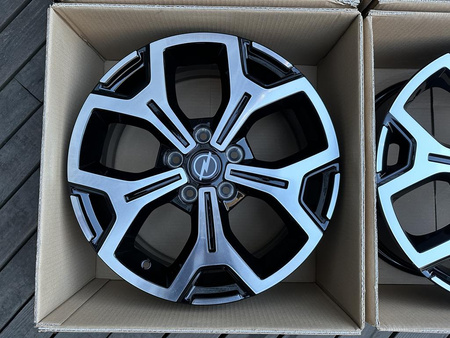 Felgi aluminiowe 17cali OPEL Vivaro 5x114,3 Et50 wzmacniane BUS