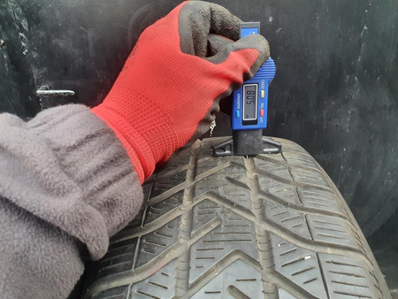 195/55R16 Pirelli Snowcontrol Winter RSC komplet zima 5,7mm nr6508