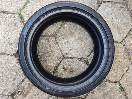 255/35R19 Pirelli P Zero PZ3 RSC para opon lato 6mm nr9331