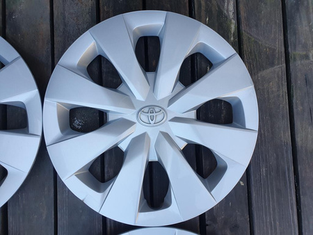 Oryginalne kołpaki 15cali 42602-02551 Toyota Corolla