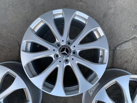 Oryginał felgi 18 cali Mercedes E Klasa Nowy Model A213 W211 W212 W213