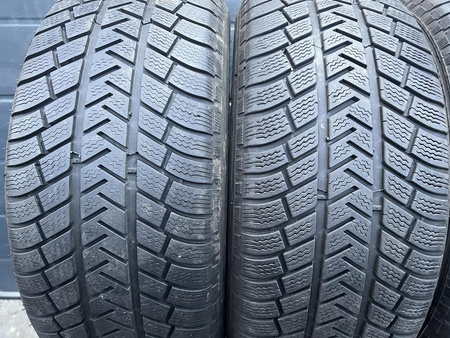 255/55R18 Michelin Latitude Alpin komplet opon zima 6,3mm nr8288