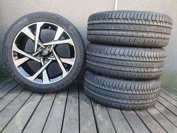 Oryginał koła 235/45R18 Hyundai Kona Sonata 5x114,3 Continental lato