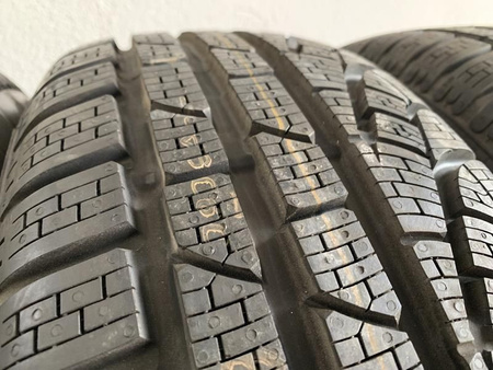 205/60R16 Pirelli Sottozero Winter 210 Serie 2 Zima nr620