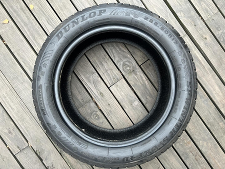 225/50R17 Dunlop Sp Winter Sport 4D RSC komplet opon zima 8,0mm nr7435