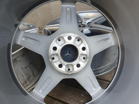 Oryginał felgi 18cali Mercedes AMG C-Class W205 5x112