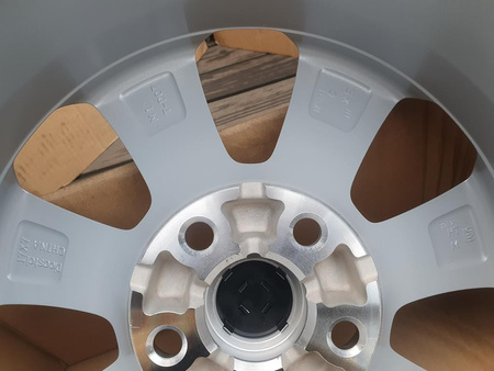 Oryginał felgi 17cali Chevrolet Malibu Opel 13236010 7x17 ET41 7006