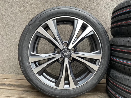 Nowe koła 225/45R18 Toyota Avensis 5x114,3 et35 Dunlop lato