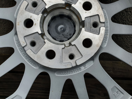 Oryginał koła 205/55R17 BMW 1 2 E40 E45 5x112 Hankook lato nowe