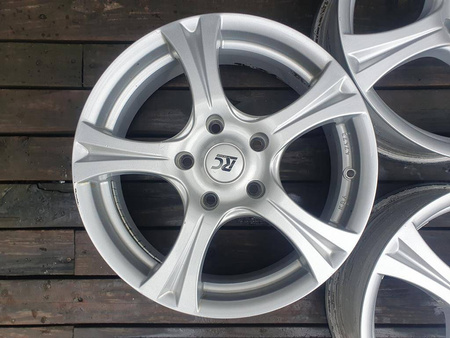 Felgi aluminiowe 17cali Chrysler Grand Voyager 5x127