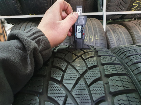 245/45R18 Dunlop Sp Winter Sport 3D RSC para opon zima 6,0mm nr8272