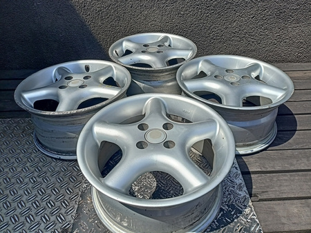 Felgi aluminiowe 15cali Honda Civic Kia Sephia Mitsubishi Colt