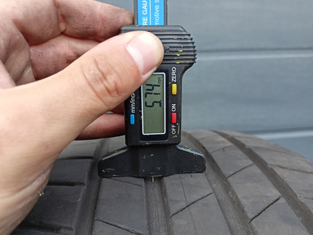 225/45R17 Bridgestone Turanza T005 XL opona pojedynka lato 5,7mm P781