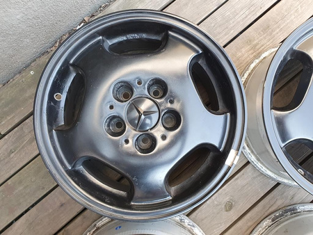 Felgi 15cali Mercedes 190 C-Class CLK E-Class W124 SLK 5x112