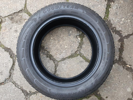 225/55R17 Goodyear UltraGrip XL komplet opon zima 7,0mm nr7815