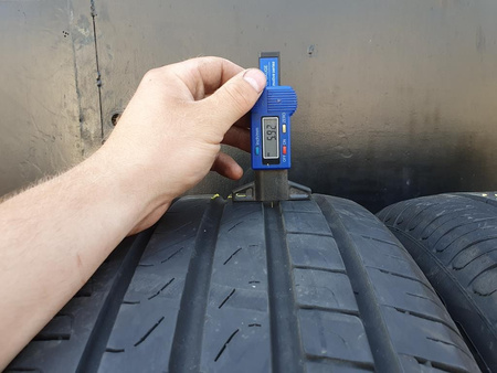 225/55R19 Toyo Proxes R46A komplet opon lato 7,4mm nr9289