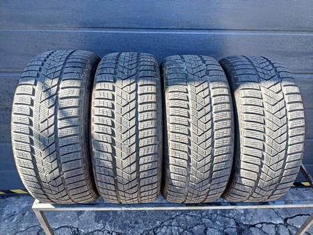 225/40R18 Pirelli Winter Sottozero 3 komplet opon zima 7,3mm nr8925