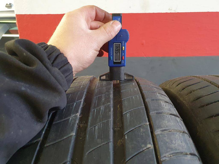 225/50R18 Michelin Primacy 3 para opon lato 5,6mm nr8586