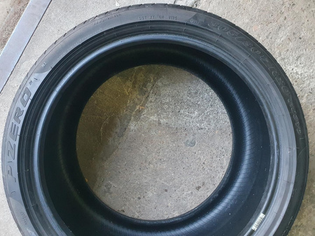 305/30R20 Pirelli PZero XL para opon lato 5,5mm nr2177