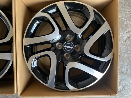 Felgi aluminiowe 17cali Opel Corsa D Adam Astra 4x100