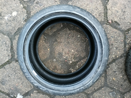 275/35R19 Pirelli P Zero PZ4 XL para opon lato 6,2mm nr9592