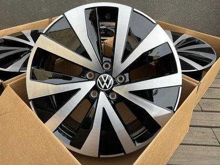 Oryginalne felgi 18cali VW Golf Jetta Caddy Touran Passat 5x112