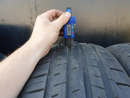 235/50R18 Firemax FM601 XL 101W komplet opon lato 6,8mm nr8433