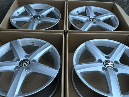 Oryginał felgi 17cali 1K8 VW Golf Passat Multivan Tiguan CC