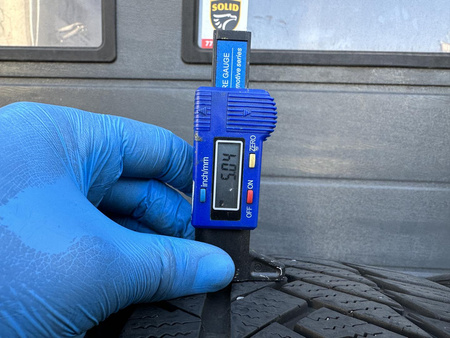 255/40R19 Continental WinterContact komplet opon zima 5,5mm nr9484