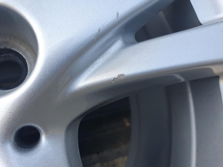 Oryginał koła 205/60R16 BMW 2 F45 F46 Tourer Goodyear zima 8,4mm