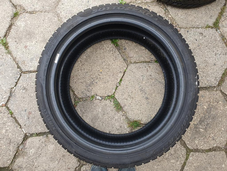 275/35R21 Pirelli Sottozero 3 Winter XL komplet opon zima 5,9mm nr2268