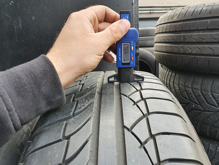 235/65R17 Michelin Latitude Diamaris komplet opon lato 5,3mm nr7821