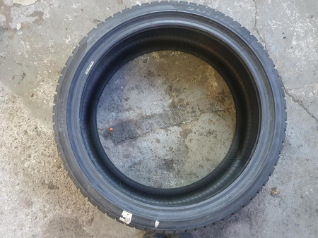 255/35R20 Pirelli Sottozero 3 XL para opon zima 7,2mm nr2187