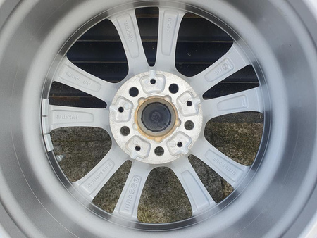 Oryginał koła 225/55R17 BMW 5 G30 G31 5x112 Michelin zima 7,3mm