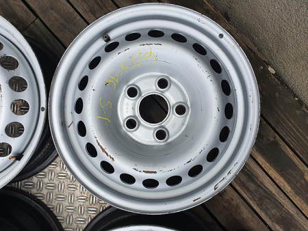 Oryginał felgi stalowe 16cali VW Transporter T5 Bora Skoda Superb