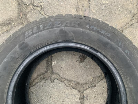 215/65R16 Bridgestone Blizzak Lm-30 komplet opon zima 8,4mm nr648