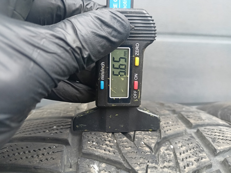 215/45R16 Imperial Snowdragon UHP komplet opon zima 7,6mm nr6312