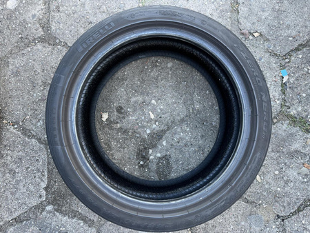 245/40R18 Pirelli PZero Nero GT XL para opon lato 6,1mm nr8776