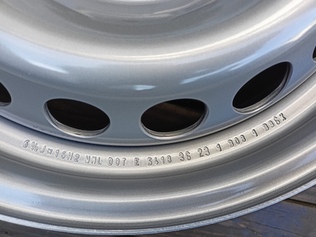 Felga stalowa 16cali Mercedes Sprinter II Vw Crafter 30 6x130