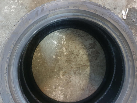 245/40R18 Bridgestone Weathercontrol para całoroczne 5,8mm 8268