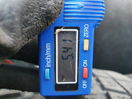 235/45R18 Kormoran SnowPro komplet opon zima 5,4mm nr8797