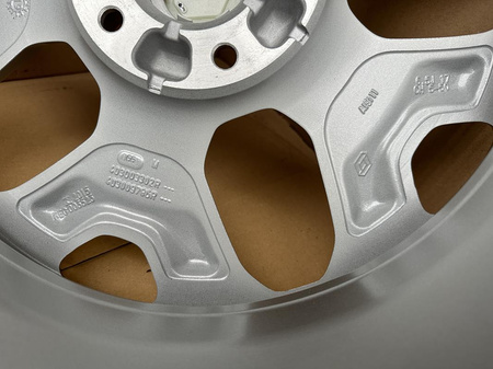 Oryginał felgi 17cali Renault Arkana Captur Duster Kaptur Scenic