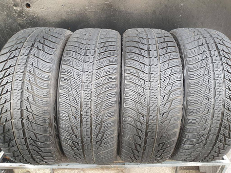 235/50R19 Nokian WR SUV 3 komplet opon zima 7,4mm nr9449