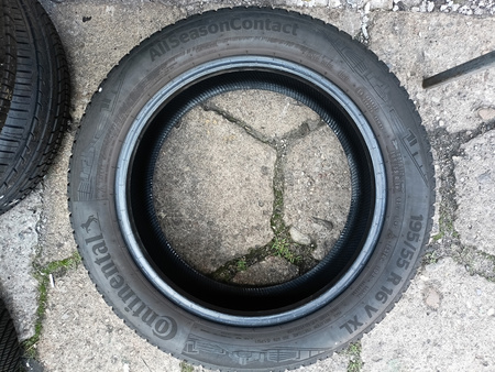 195/55R16 Continental AllSeasonContact opony całoroczne 7,6mm nr6320
