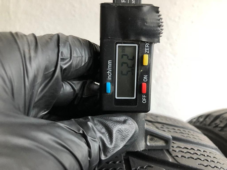 205/55R16 94H Bridgestone Blizzak LM001 opona zima 6,6mm Nr1627