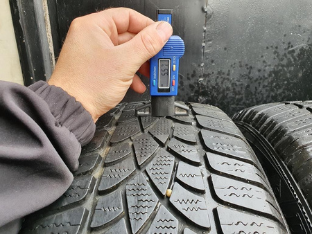 205/60R16 Dunlop Sp Winter Sport 3D komplet opon zima 5,5mm nr6779