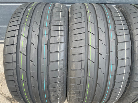 285/30R22 Hankook Ventus S1 evo 3 XL komplet opon lato nowe nr223A